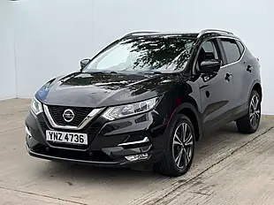 Used 2019 Nissan Qashqai N-Connecta Pearl Black - Interior and Exterior details 3