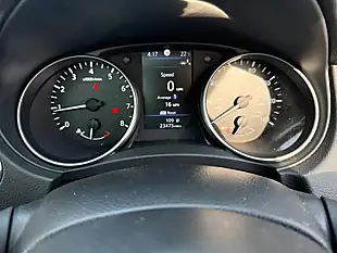 Used 2019 Nissan Qashqai N-Connecta Red - Interior and Exterior details 19