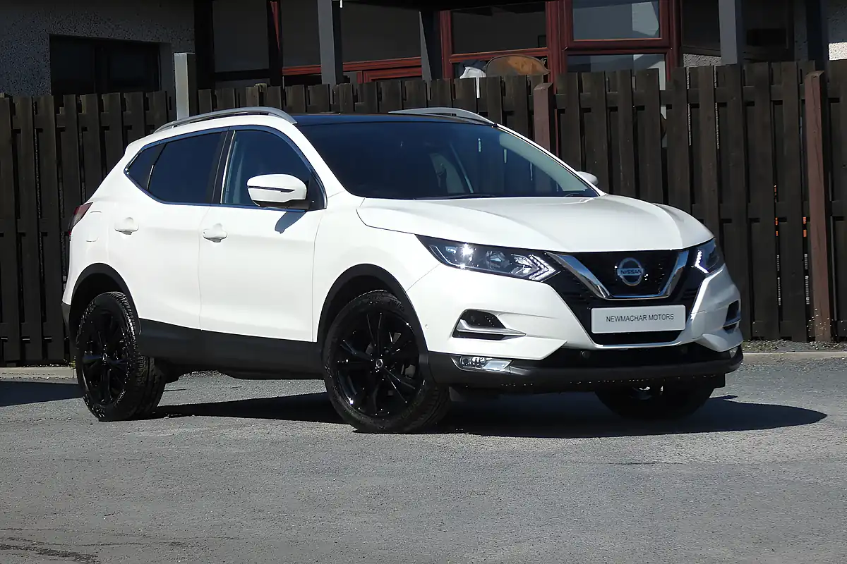 Used 2019 Nissan Qashqai N-Connecta Storm White - Front View