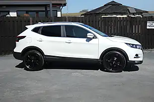 Used 2019 Nissan Qashqai N-Connecta Storm White - Interior and Exterior details 2