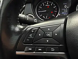 Used 2019 Nissan Qashqai N-Connecta White - Interior and Exterior details 17