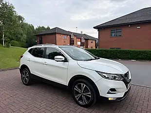 Used 2019 Nissan Qashqai N-Connecta White - Interior and Exterior details 7