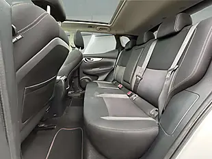 Used 2019 Nissan Qashqai N-Connecta White - Interior and Exterior details 18