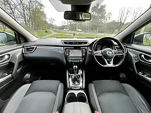 Used 2019 Nissan Qashqai N-Connecta White - Interior and Exterior details 15