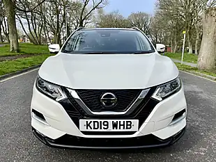 Used 2019 Nissan Qashqai N-Connecta White - Interior and Exterior details 2