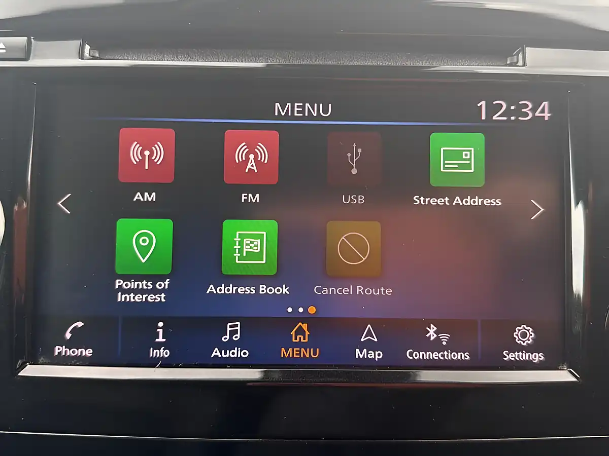 Used 2019 Nissan Qashqai Tekna Black - Interior and Exterior details 13