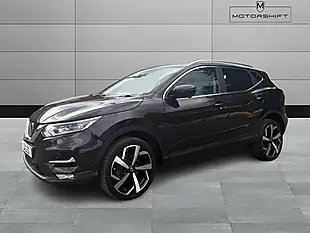 Used 2019 Nissan Qashqai Tekna Black - Interior and Exterior details 4