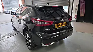Used 2019 Nissan Qashqai Tekna+ Black - Interior and Exterior details 4