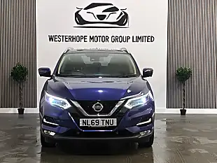Used 2019 Nissan Qashqai Tekna Blue - Interior and Exterior details 10
