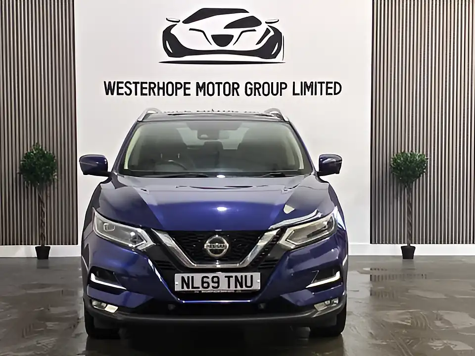 Used 2019 Nissan Qashqai Tekna Blue - Interior and Exterior details 6