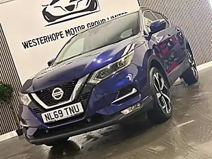Used 2019 Nissan Qashqai Tekna Blue - Interior and Exterior details 7