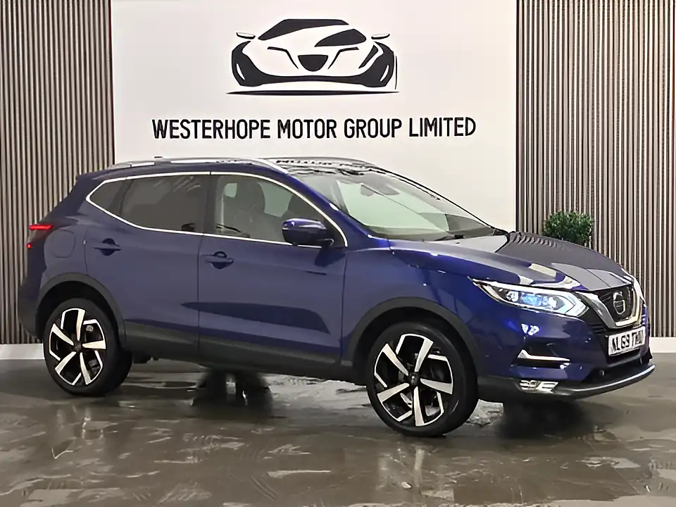 Used 2019 Nissan Qashqai Tekna Blue - Interior and Exterior details 9