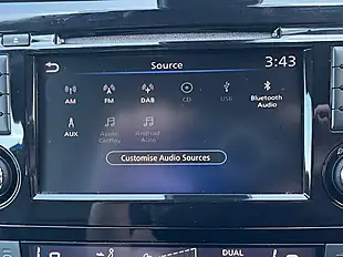 Used 2019 Nissan Qashqai Tekna+ Blue - Interior and Exterior details 16