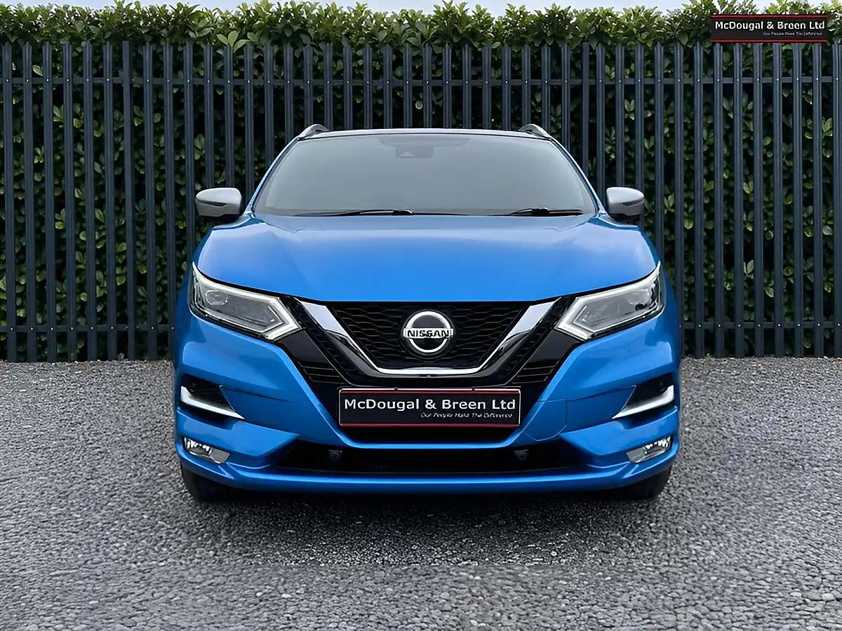 Used 2019 Nissan Qashqai Tekna+ Blue - Interior and Exterior details 8