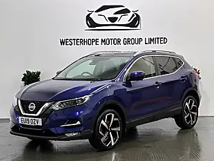 Used 2019 Nissan Qashqai Tekna Blue - Interior and Exterior details 12