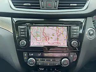Used 2019 Nissan Qashqai Tekna Grey - Interior and Exterior details 5