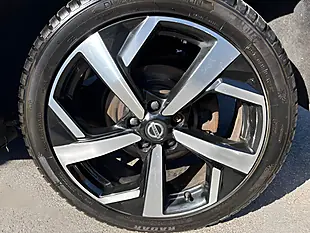 Used 2019 Nissan Qashqai Tekna Grey - Interior and Exterior details 10