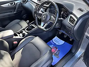 Used 2019 Nissan Qashqai Tekna Grey - Interior and Exterior details 11