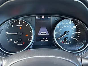 Used 2019 Nissan Qashqai Tekna Grey - Interior and Exterior details 16