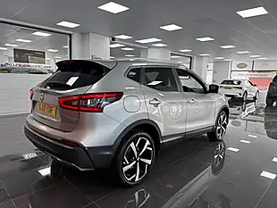 Used 2019 Nissan Qashqai Tekna Silver - Interior and Exterior details 2