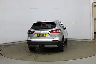 Used 2019 Nissan Qashqai Tekna Silver - Interior and Exterior details 4
