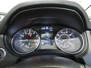 Used 2019 Nissan Qashqai Tekna Silver - Interior and Exterior details 7