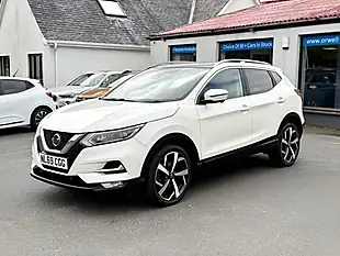 Used 2019 Nissan Qashqai Tekna White - Interior and Exterior details 14