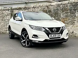 Used 2019 Nissan Qashqai Tekna White - Interior and Exterior details 20