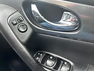 Used 2019 Nissan Qashqai Tekna White - Interior and Exterior details 20