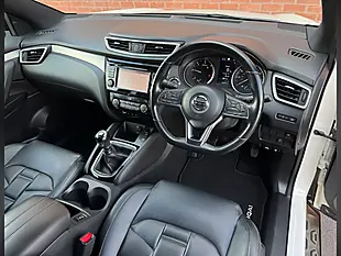 Used 2019 Nissan Qashqai Tekna+ White - Interior and Exterior details 2