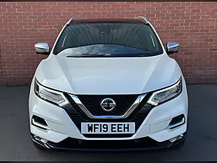 Used 2019 Nissan Qashqai Tekna+ White - Interior and Exterior details 6