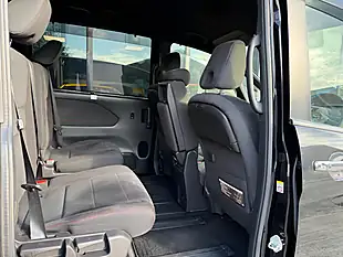 Used 2019 Nissan Serena Nismo Black - Interior and Exterior details 16