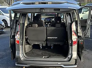 Used 2019 Nissan Serena Pilot 360 Grey - Interior and Exterior details 11