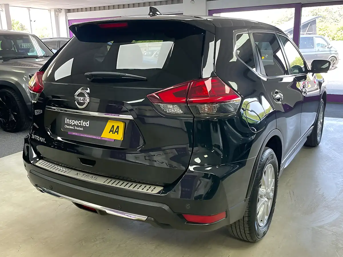 Used 2019 Nissan X-Trail Acenta Premium Black - Interior and Exterior details 4