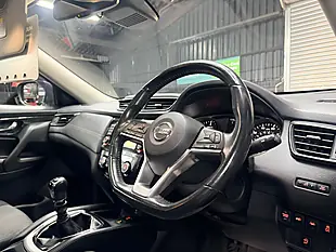 Used 2019 Nissan X-Trail N-Connecta Black - Interior and Exterior details 17