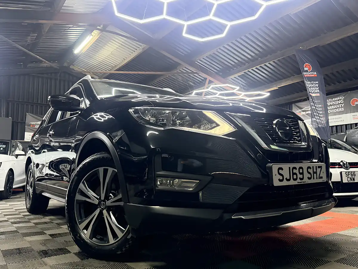 Used 2019 Nissan X-Trail N-Connecta Black - Interior and Exterior details 2