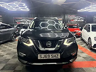 Used 2019 Nissan X-Trail N-Connecta Black - Interior and Exterior details 9