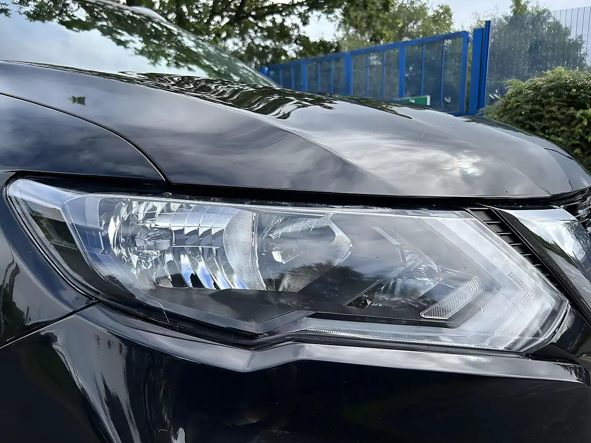 Used 2019 Nissan X-Trail N-Connecta Black - Interior and Exterior details 19