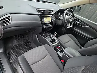 Used 2019 Nissan X-Trail N-Connecta Black - Interior and Exterior details 11