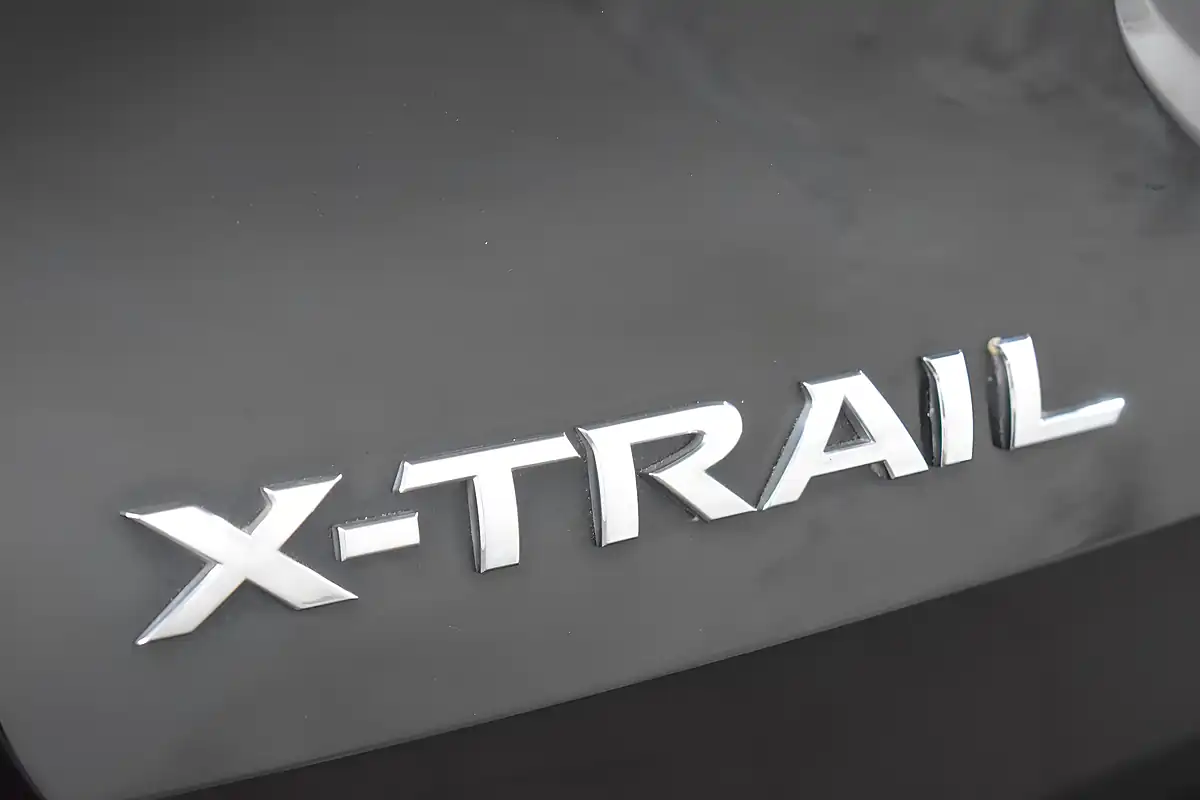 Used 2019 Nissan X-Trail N-Connecta Black - Interior and Exterior details 18