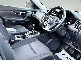 Used 2019 Nissan X-Trail N-Connecta Grey - Interior and Exterior details 10
