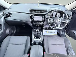 Used 2019 Nissan X-Trail N-Connecta Grey - Interior and Exterior details 11