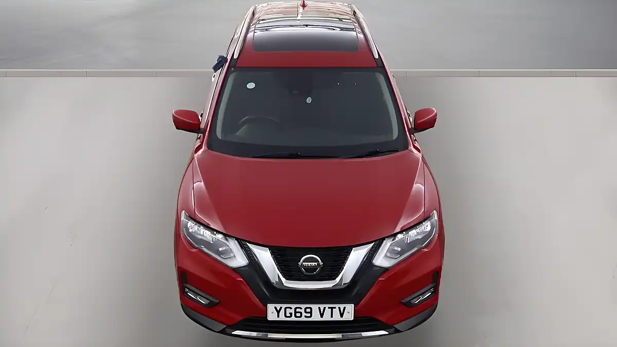 Used 2019 Nissan X-Trail N-Connecta Red - Interior and Exterior details 12