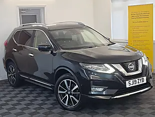 Used 2019 Nissan X-Trail Tekna Black - Interior and Exterior details 3
