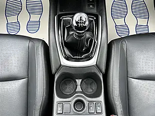 Used 2019 Nissan X-Trail Tekna Silver - Interior and Exterior details 14