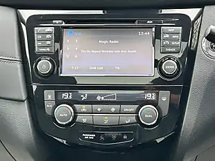 Used 2019 Nissan X-Trail Tekna Silver - Interior and Exterior details 16