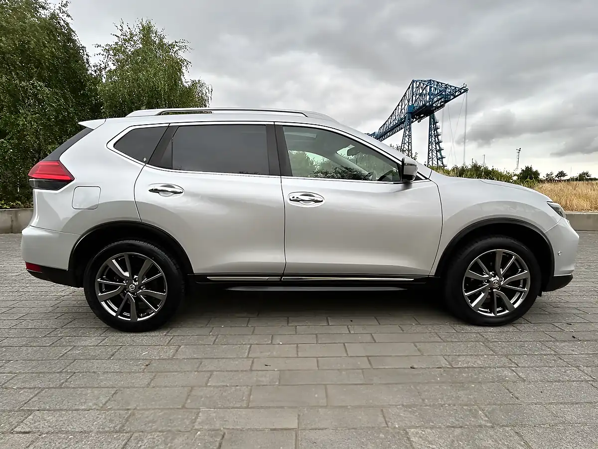 Used 2019 Nissan X-Trail Tekna Silver - Interior and Exterior details 2