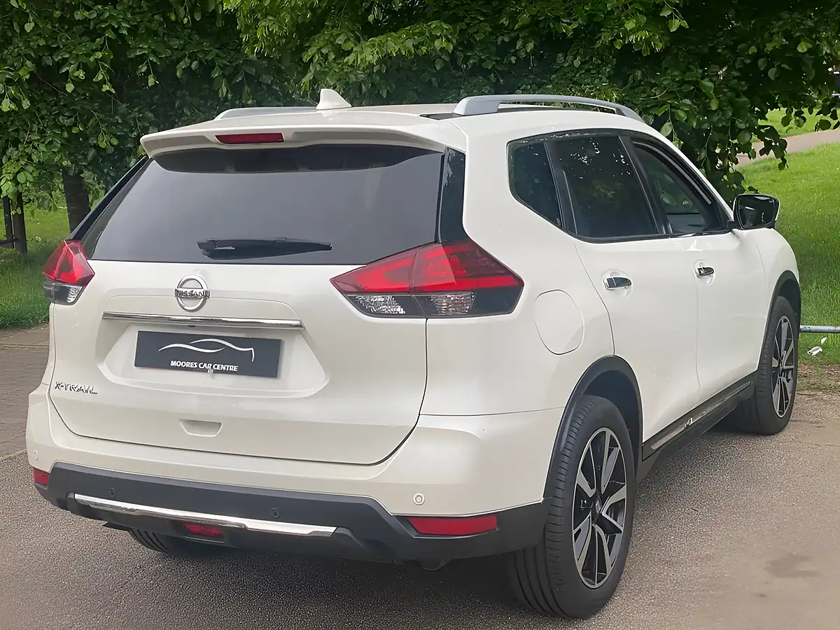 Used 2019 Nissan X-Trail Tekna White - Interior and Exterior details 5