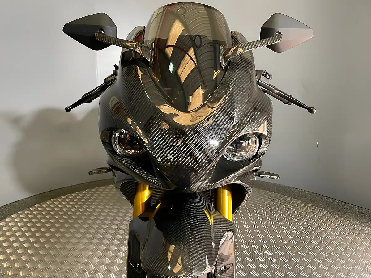 Used 2019 Norton V4SS Carbon Black - Interior and Exterior details 4