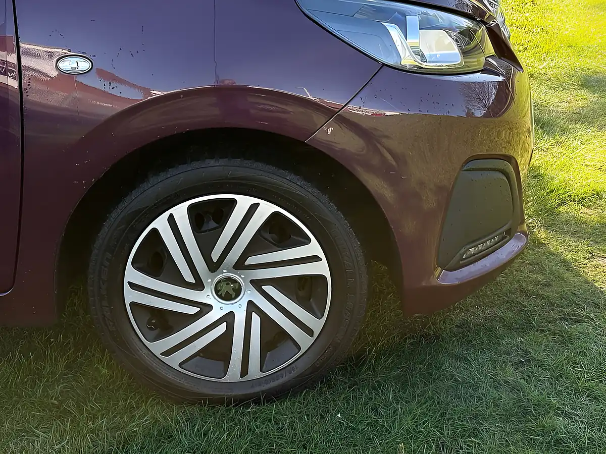 Used 2019 Peugeot 108 Active Purple - Interior and Exterior details 8